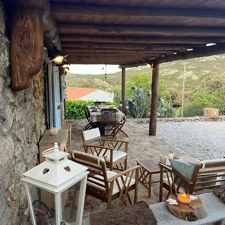 Stazzo Casa Bianco Fly Holiday home
