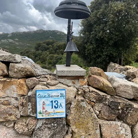 Stazzo Casa Bianco Fly Σπίτι διακοπών Aggius