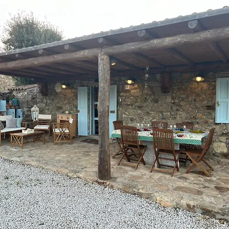 Stazzo Casa Bianco Fly * Aggius