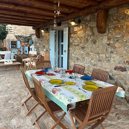 Stazzo Casa Bianco Fly Ferienhaus Aggius