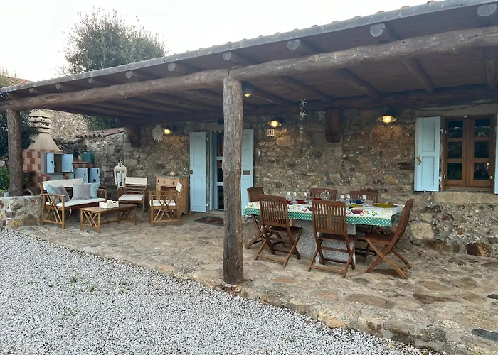Stazzo Casa Bianco Fly * Aggius